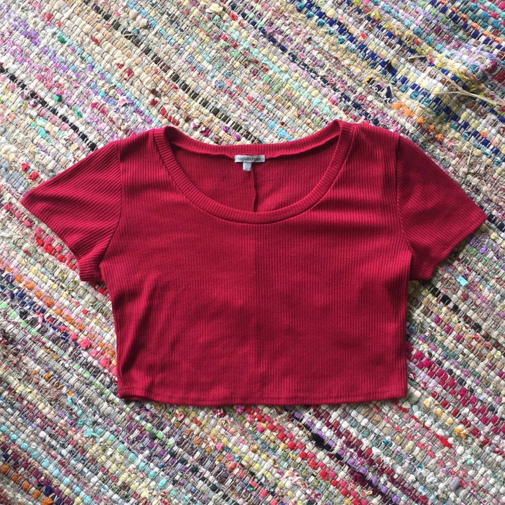 ❗️ CR Crop Top ❗️